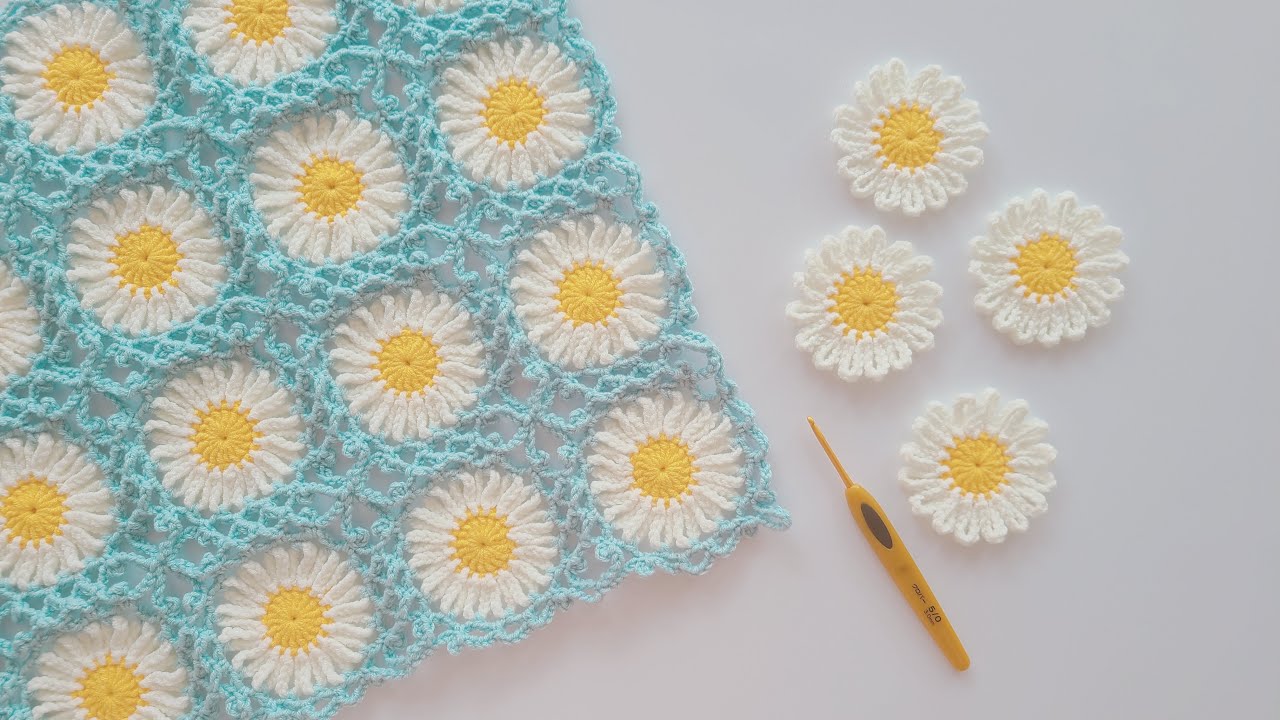 Super Easy Tablecloth Pattern For Beginners - Crocheted World