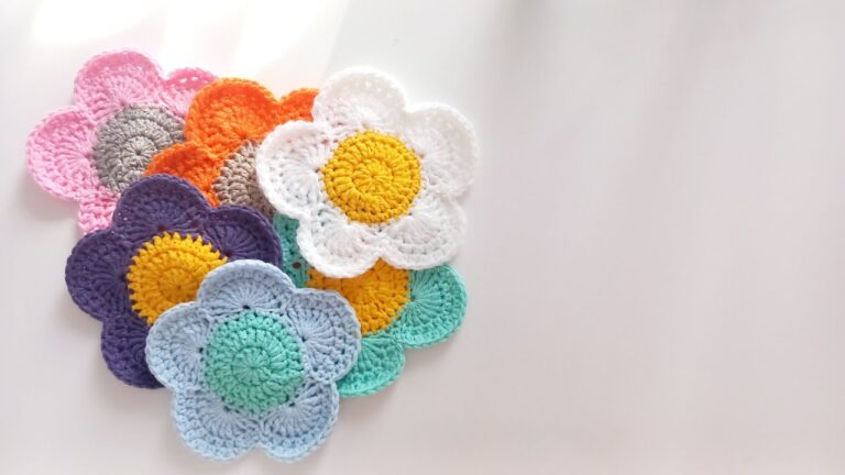 Free Pattern: Adorable Crochet Coaster - Create charming coasters with this free crochet pattern