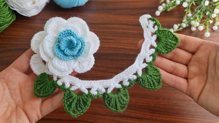 Free Pattern: Super Easy Crochet Rose - Make lovely crochet roses with this simple and free pattern